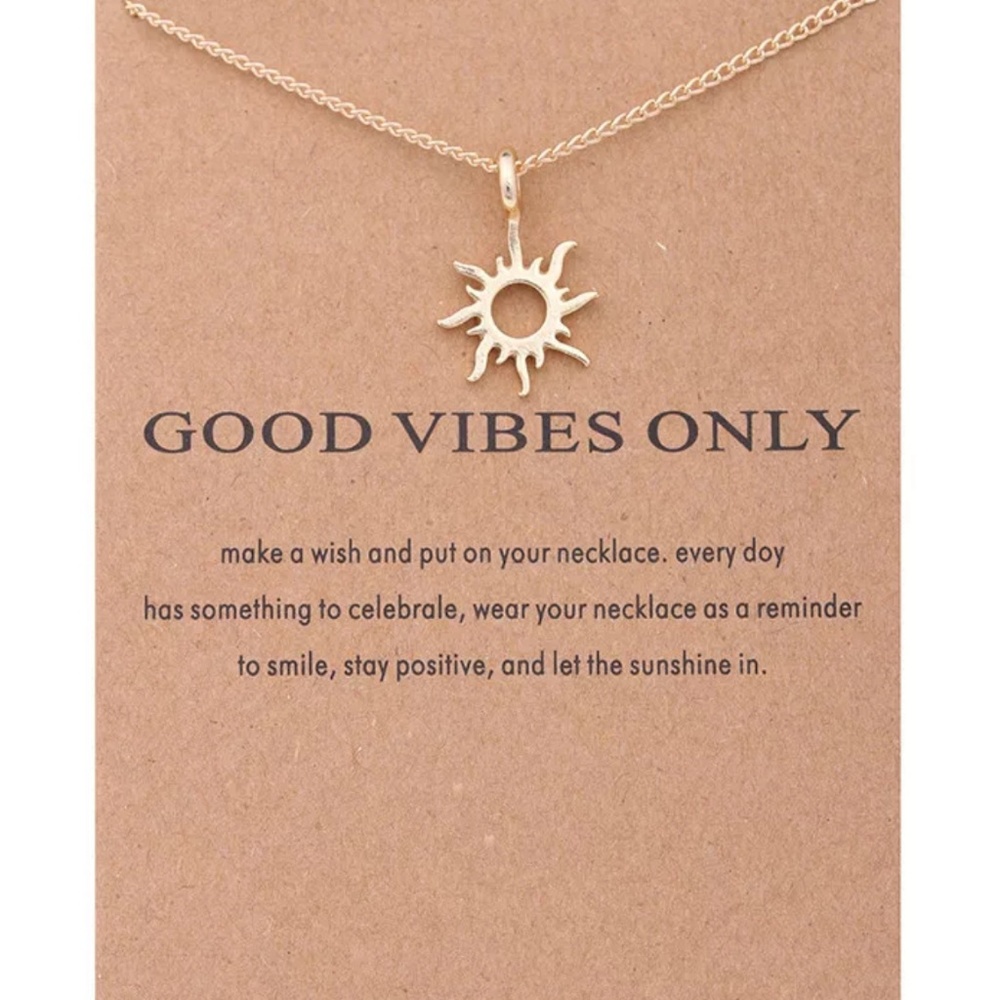 Good Vibes Sun Necklace - Picture 3 of 3